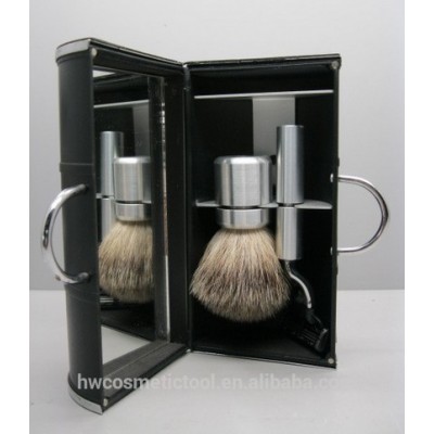 Business trip shaving brush set